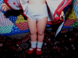 shirley temple red dot legs